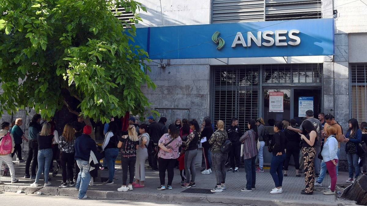 Anses IFE bono desocupación desempleo ayuda plan social planes