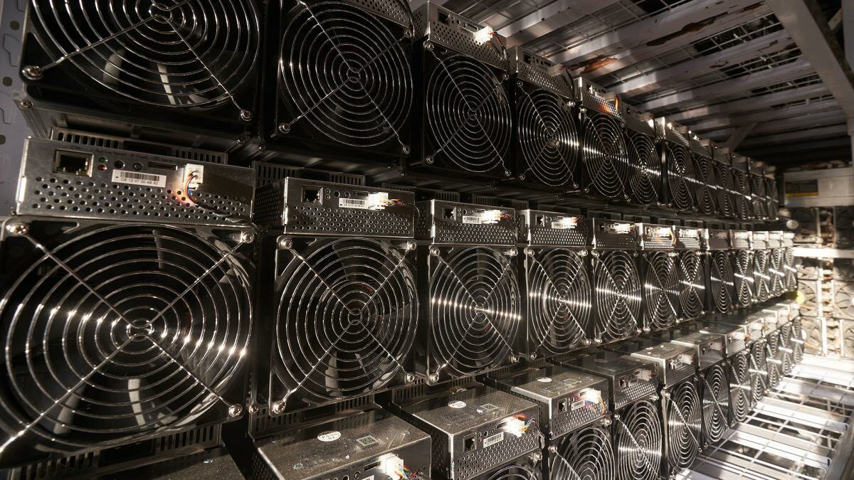 cripto criptomonedas minería criptominería