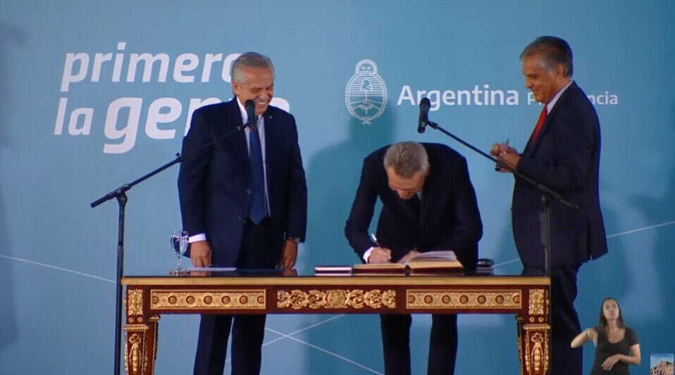 Agustín Rossi jura Alberto Fernández